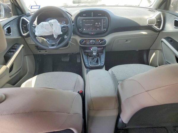 2024 KIA SOUL LX, S
