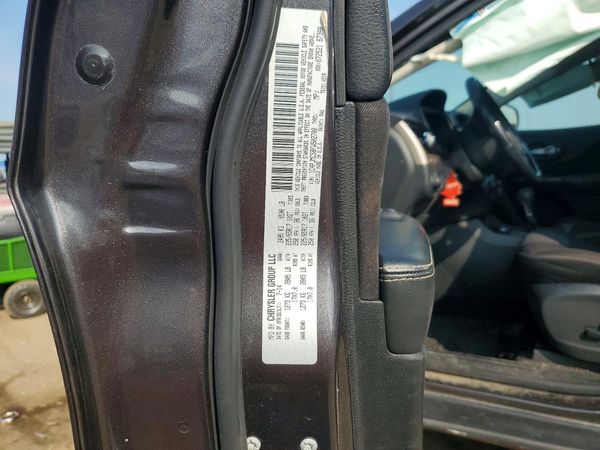 2015 JEEP CHEROKEE LATITUDE 4X4