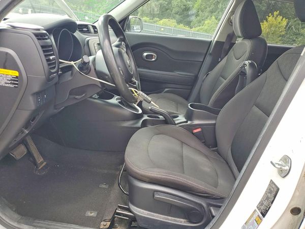 2015 KIA SOUL GL(Middle-low grade)