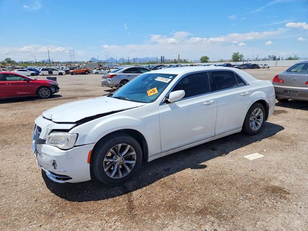 2018 CHRYSLER 300