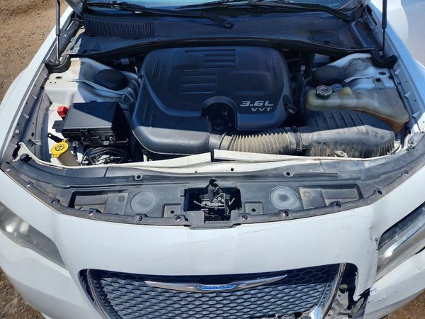 2018 CHRYSLER 300