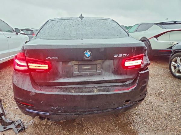 2018 BMW 330