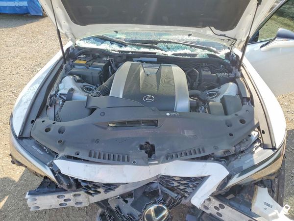 2021 LEXUS IS