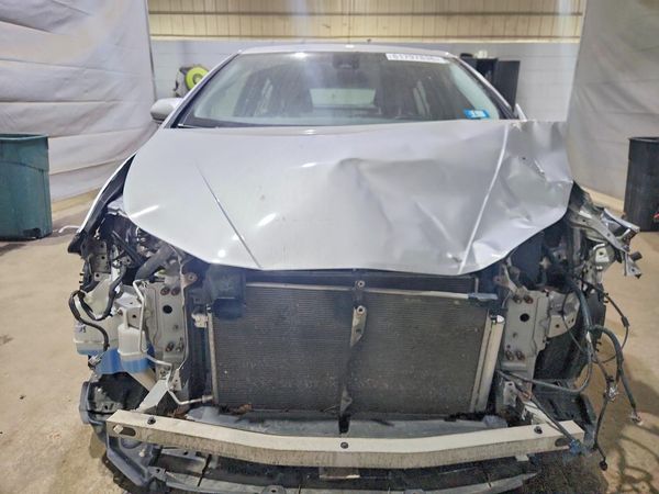 2017 TOYOTA PRIUS One/Two