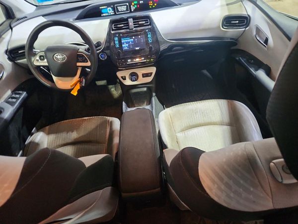 2017 TOYOTA PRIUS One/Two