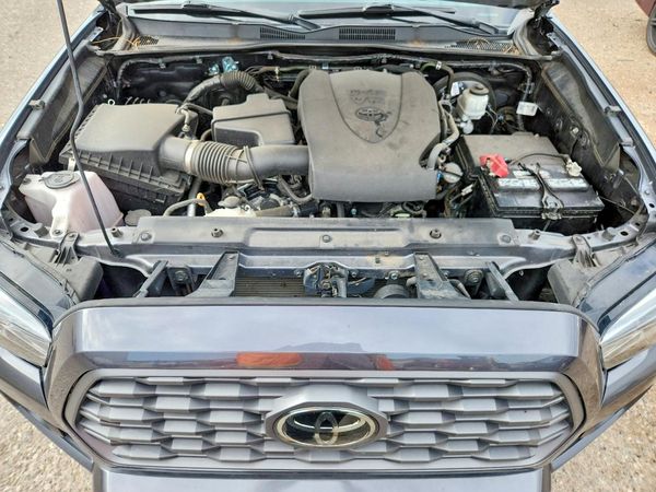 2023 TOYOTA TACOMA SR5
