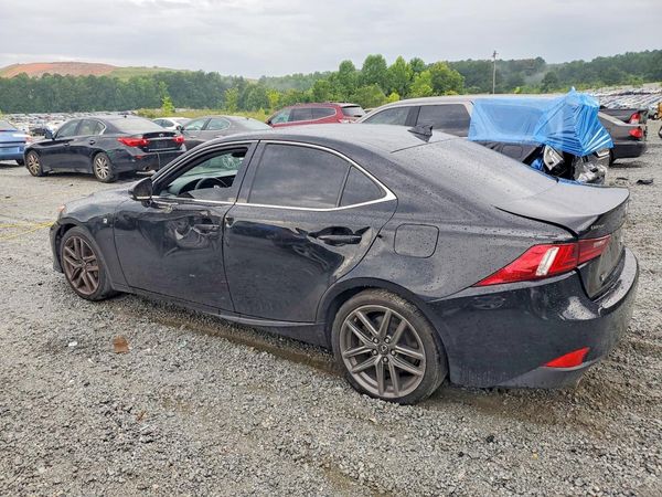2016 LEXUS IS 200t