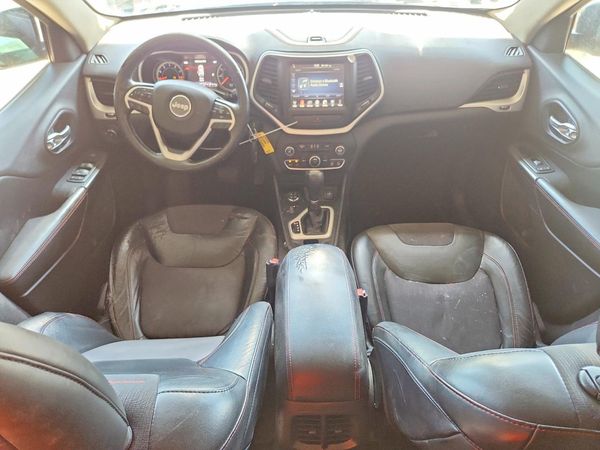 2015 JEEP CHEROKEE TRAILHAWK 4X4