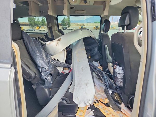 2012 DODGE GRAND CARAVAN Crew
