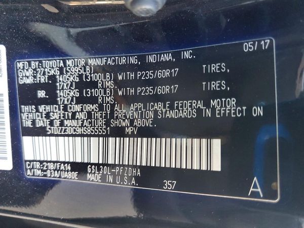 2017 TOYOTA SIENNA L