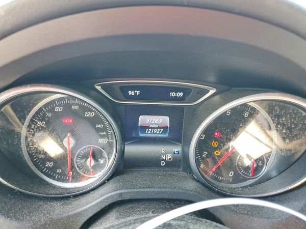 2017 MERCEDES-BENZ CLA