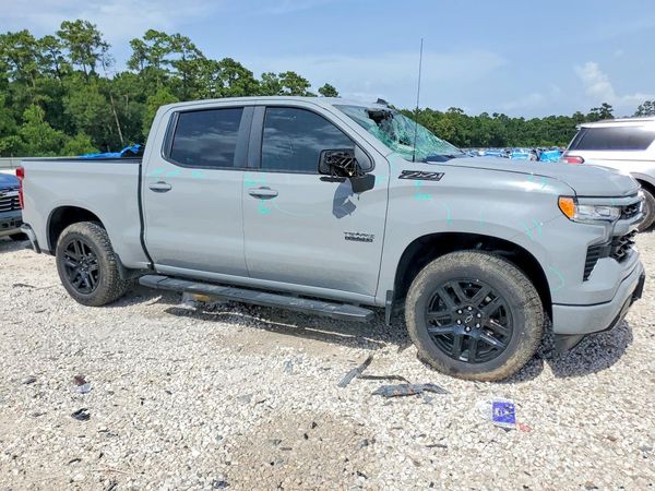 2024 CHEVROLET SILVERADO RST — Passenger 3/4