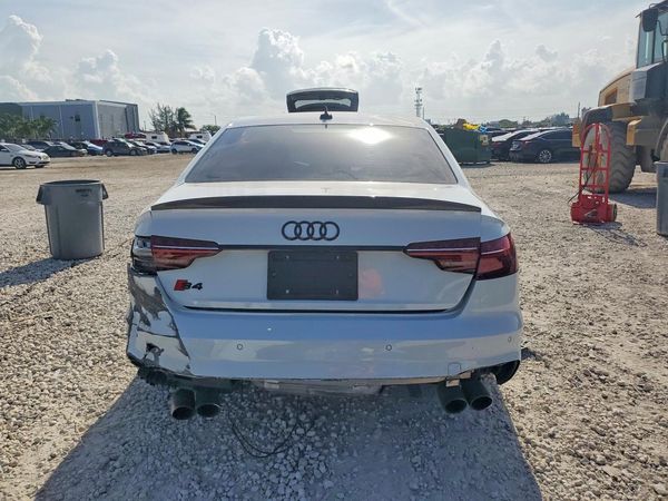 2021 AUDI S4