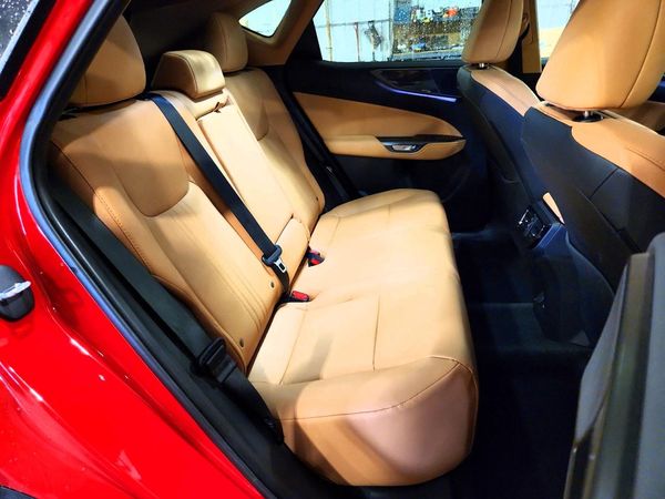 2025 LEXUS NX 350 Premium
