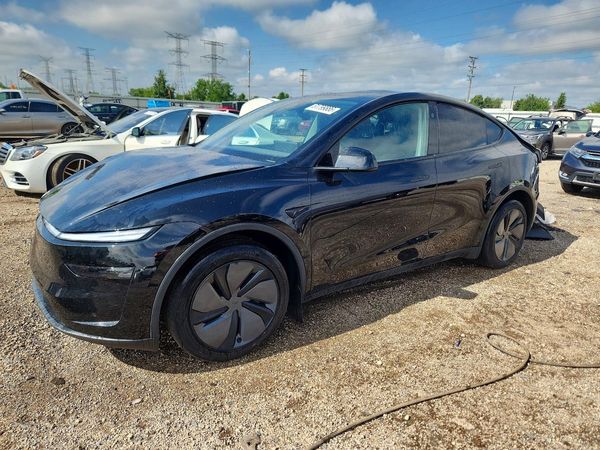 2026 TESLA MODEL Y — Front 3/4