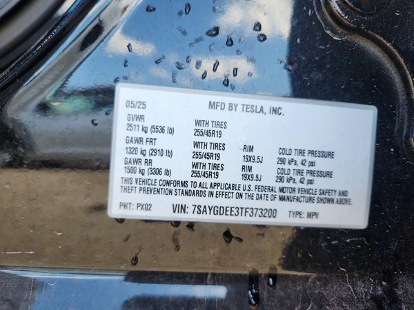 2026 TESLA MODEL Y — VINS