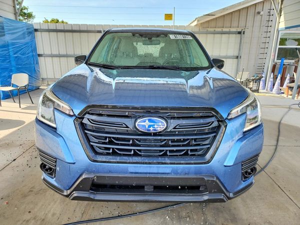 2023 SUBARU FORESTER Base ES