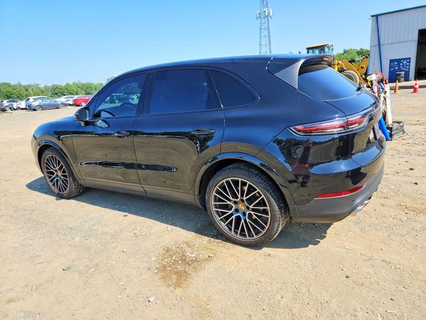 2019 PORSCHE CAYENNE S