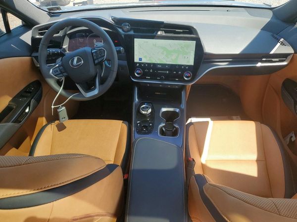 2025 LEXUS RZ 300e