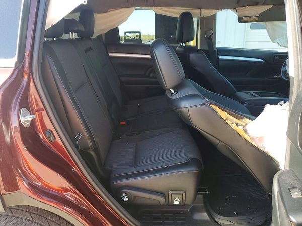 2017 TOYOTA HIGHLANDER