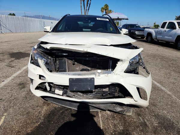 2015 MERCEDES-BENZ CLA CLA250