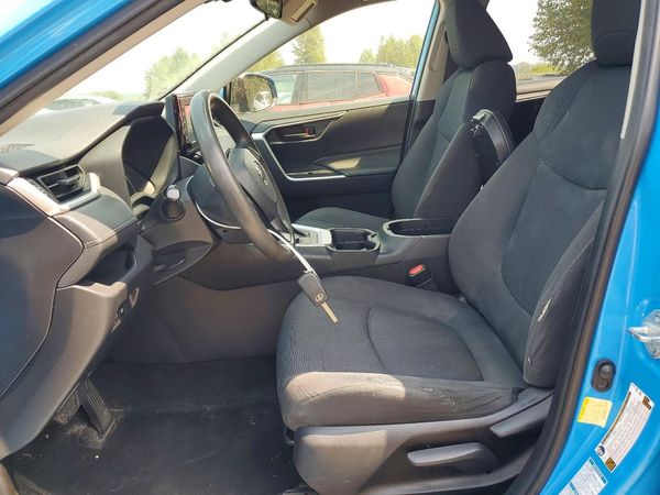 2019 TOYOTA RAV4 LE HV 4WD