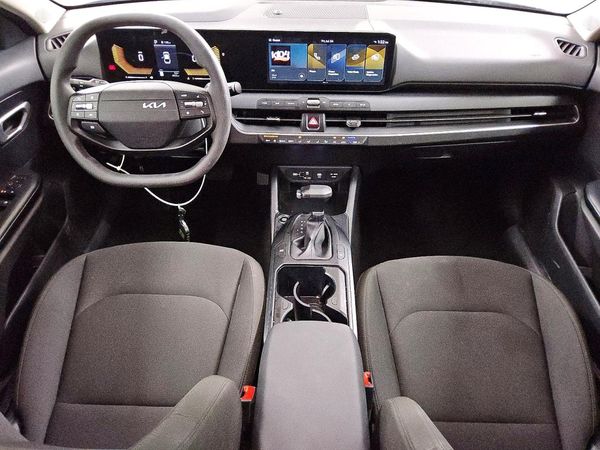 2026 KIA K4 LX, LXS