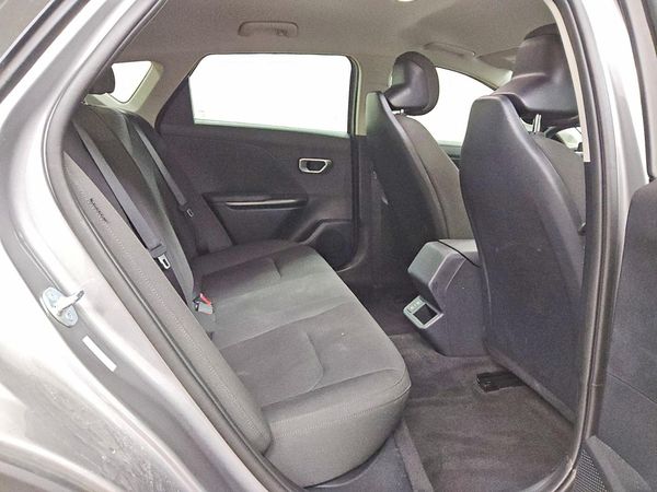 2026 KIA K4 LX, LXS