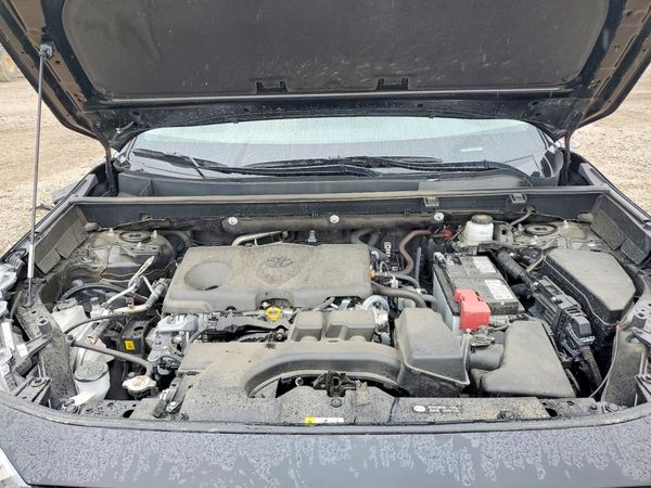 2025 TOYOTA RAV4 — Engine bay