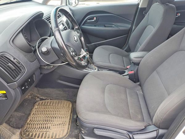 2017 KIA RIO 5-DOOR EX / SX