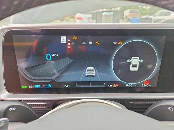 2025 HYUNDAI IONIQ 6