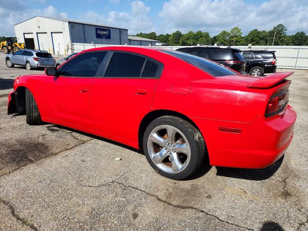 2014 DODGE CHARGER SE RWD