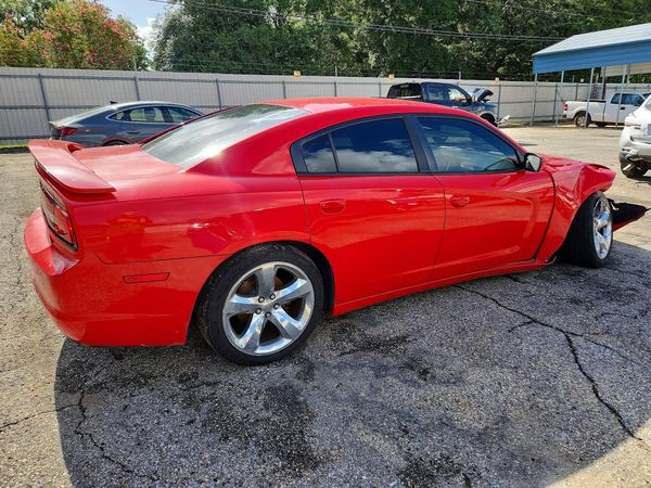 2014 DODGE CHARGER SE RWD