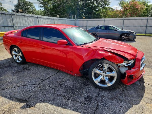2014 DODGE CHARGER SE RWD