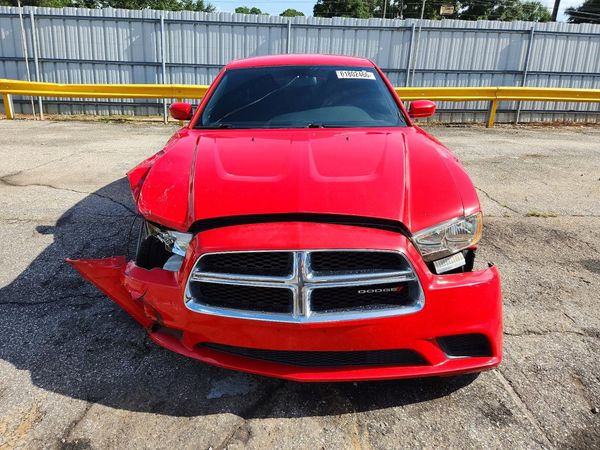 2014 DODGE CHARGER SE RWD