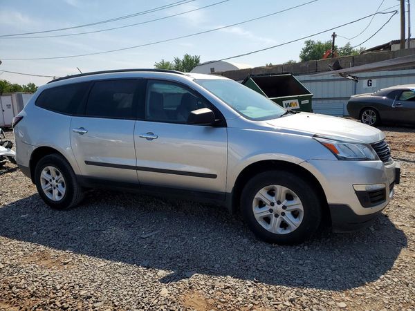 2015 CHEVROLET TRAVERSE LS