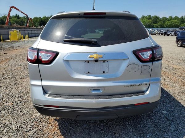 2015 CHEVROLET TRAVERSE LS