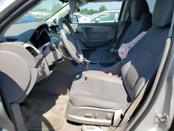 2015 CHEVROLET TRAVERSE LS