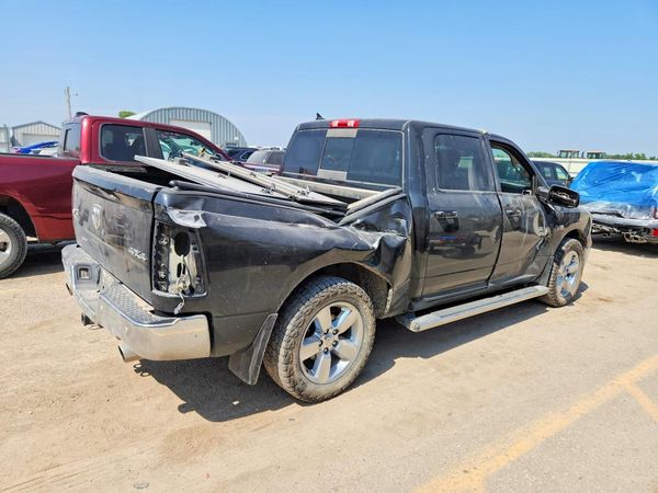 2019 RAM 1500 CLASSIC SLT