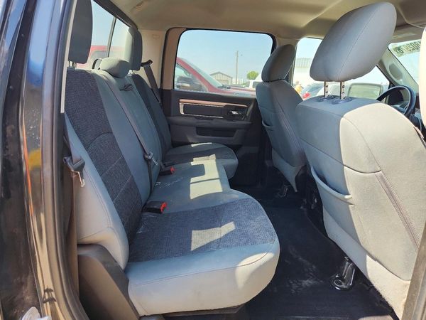2019 RAM 1500 CLASSIC SLT