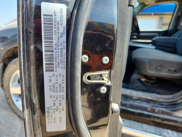 2019 RAM 1500 CLASSIC SLT