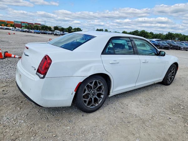 2016 CHRYSLER 300