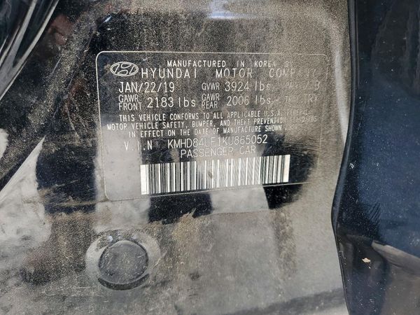 2019 HYUNDAI ELANTRA