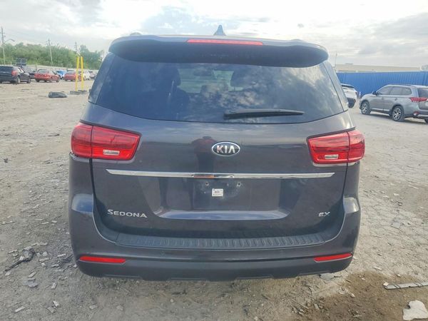 2020 KIA SEDONA