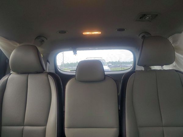 2020 KIA SEDONA