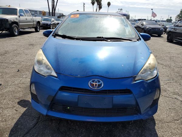2013 TOYOTA PRIUS — DIRF