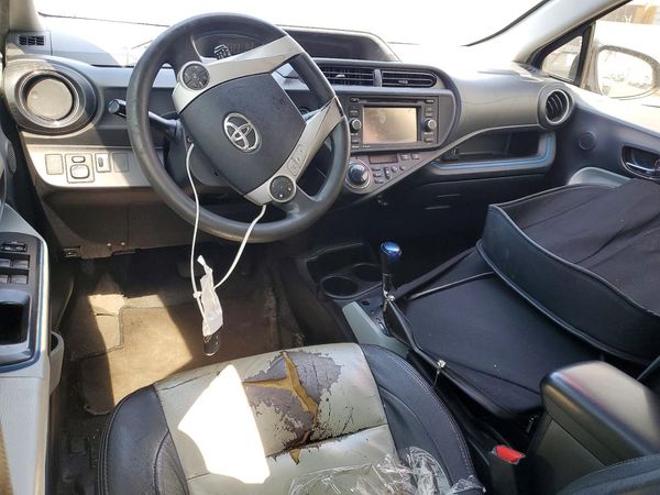 2013 TOYOTA PRIUS — CKPT