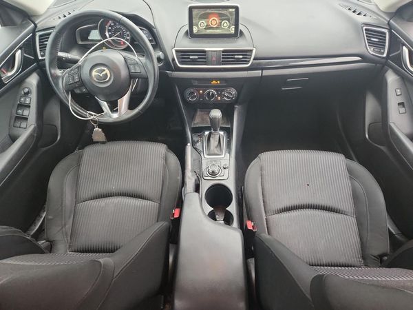 2015 MAZDA 3 Touring/GS