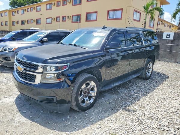 2018 CHEVROLET SUBURBAN LT
