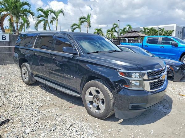 2018 CHEVROLET SUBURBAN LT